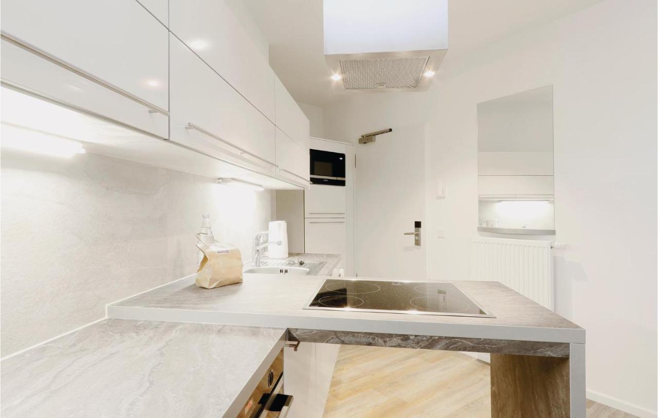 Awesome Apartment In Luebeck Travemuende With Sauna Extérieur photo